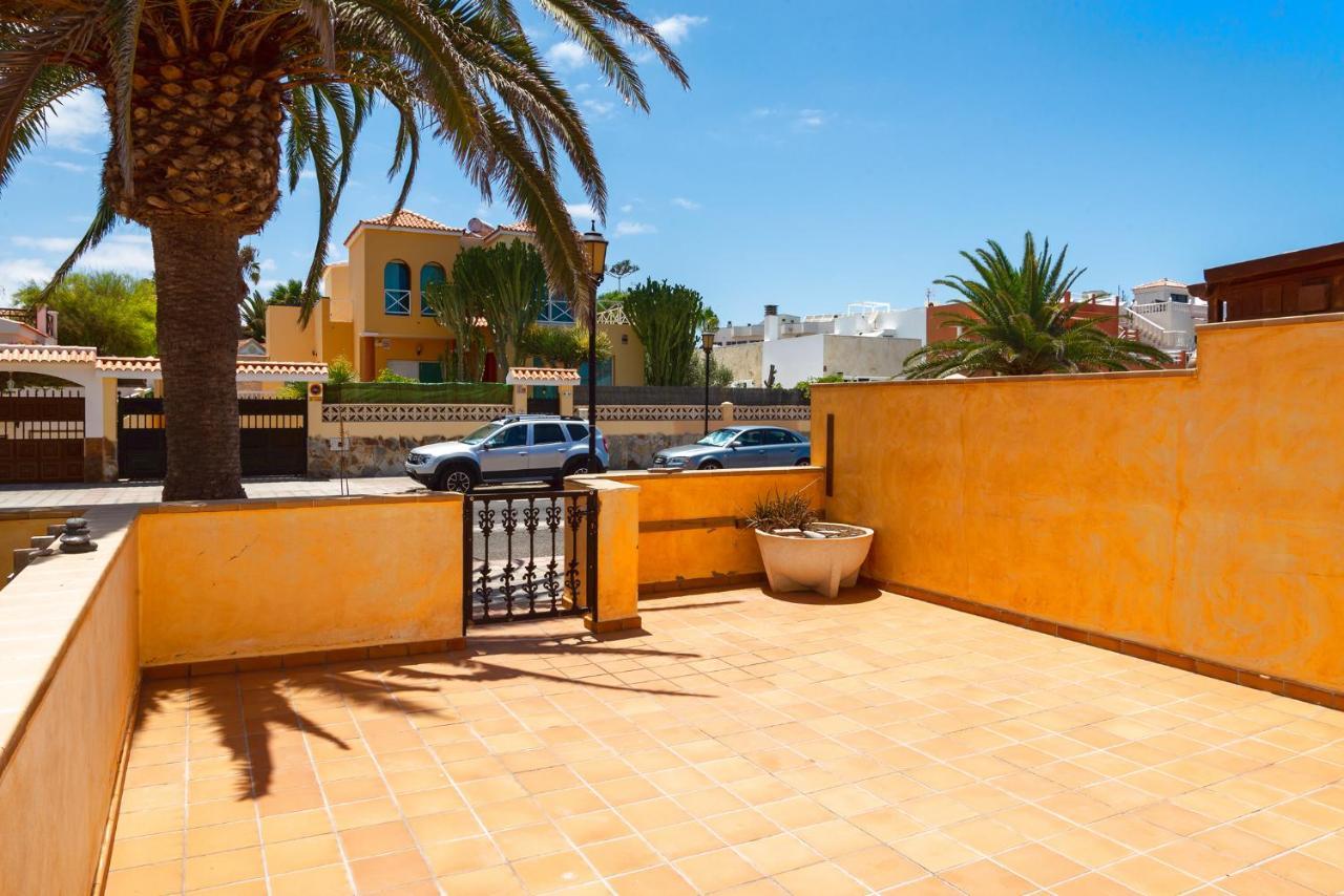 Casa Dorada Villa La Oliva Exterior photo
